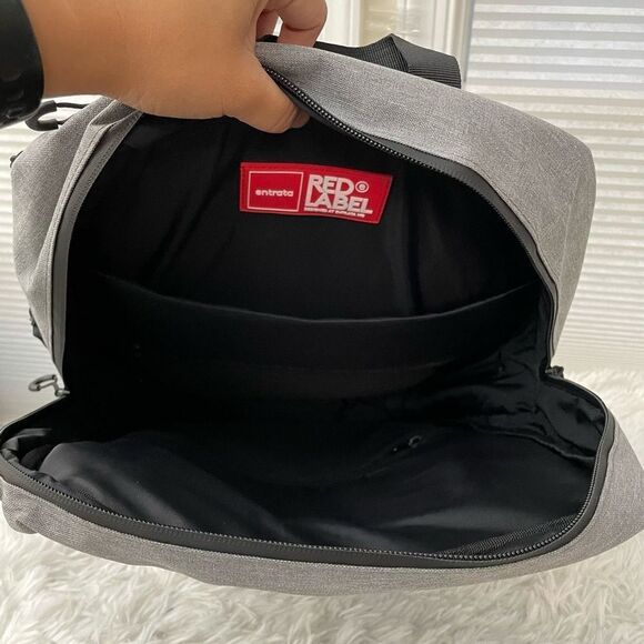 ENTRATA Men’s Lt. Gray Slim Tech Waterproof Laptop, Travel Utility Backpack NEW - Picture 7 of 9